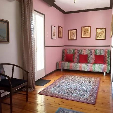 Apartment Cosy Penthouse -up To 6 Guests- In The Centre!